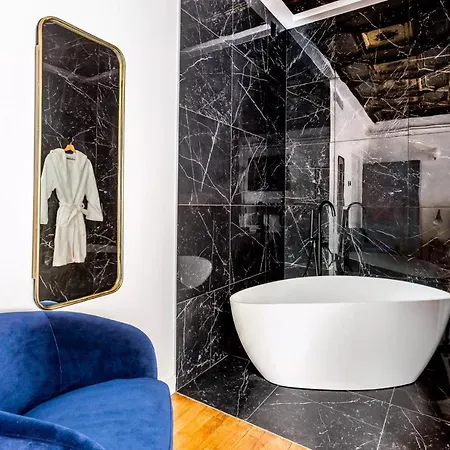 Luxury With Eiffel Tower View And Sauna شقة باريس