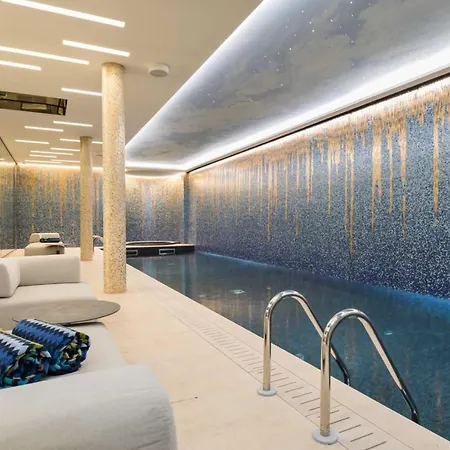 Luxury With Eiffel Tower View And Sauna شقة